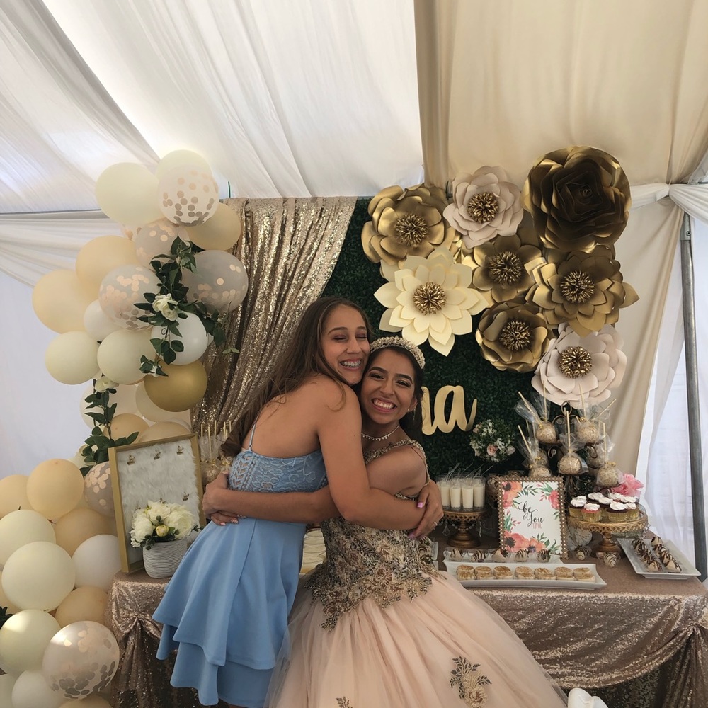 Meet your Posher, Danna